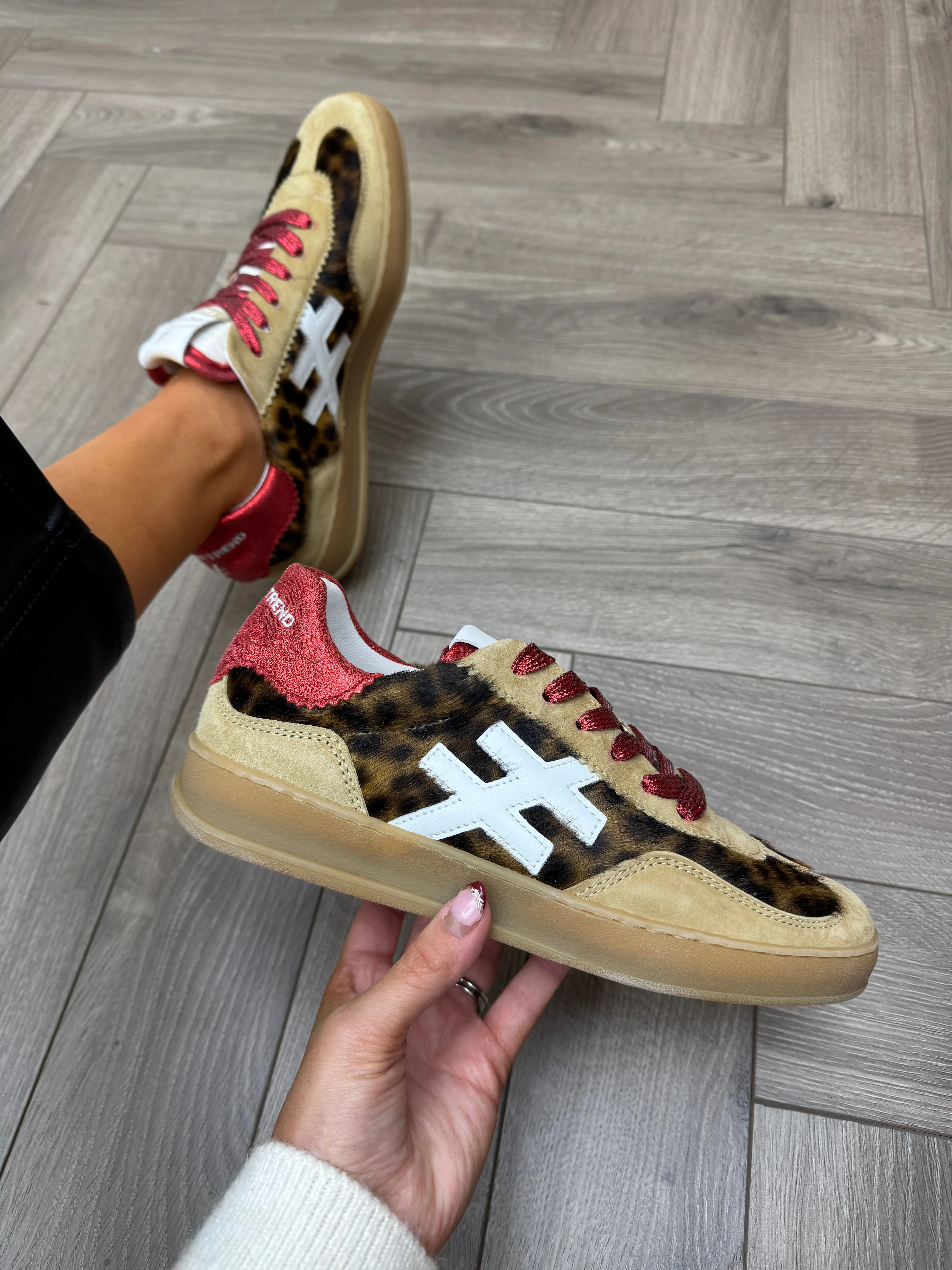 Another Trend (SS25) Gum Sole Trainer With Leopard Print A032 7902 - Camel *LEOPARD* (AT16)