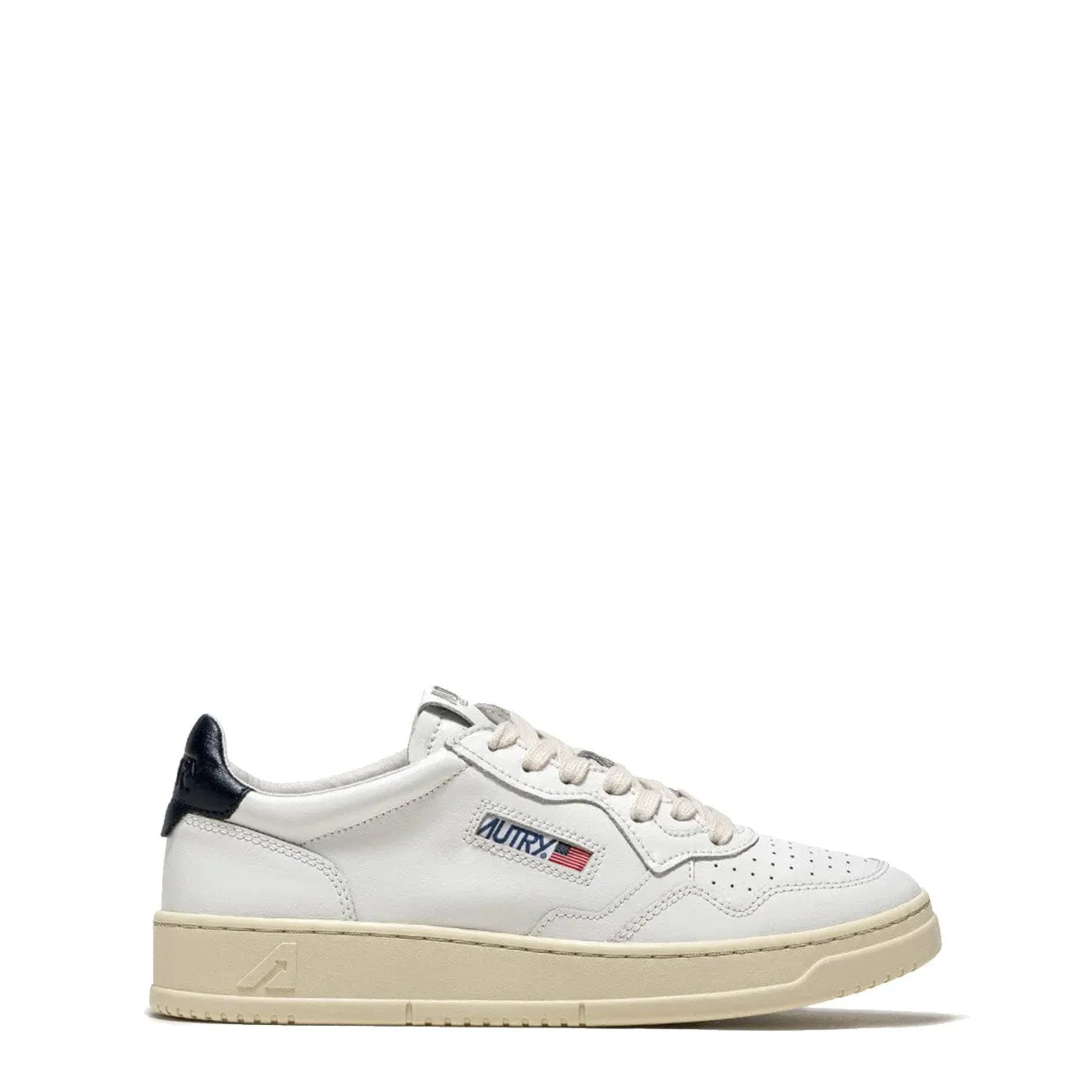 Autry Womens Medalist Low Leather Trainers White / Space