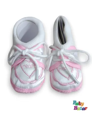 Baby Girl Sneaker Shoes In Heart Print Pink Color