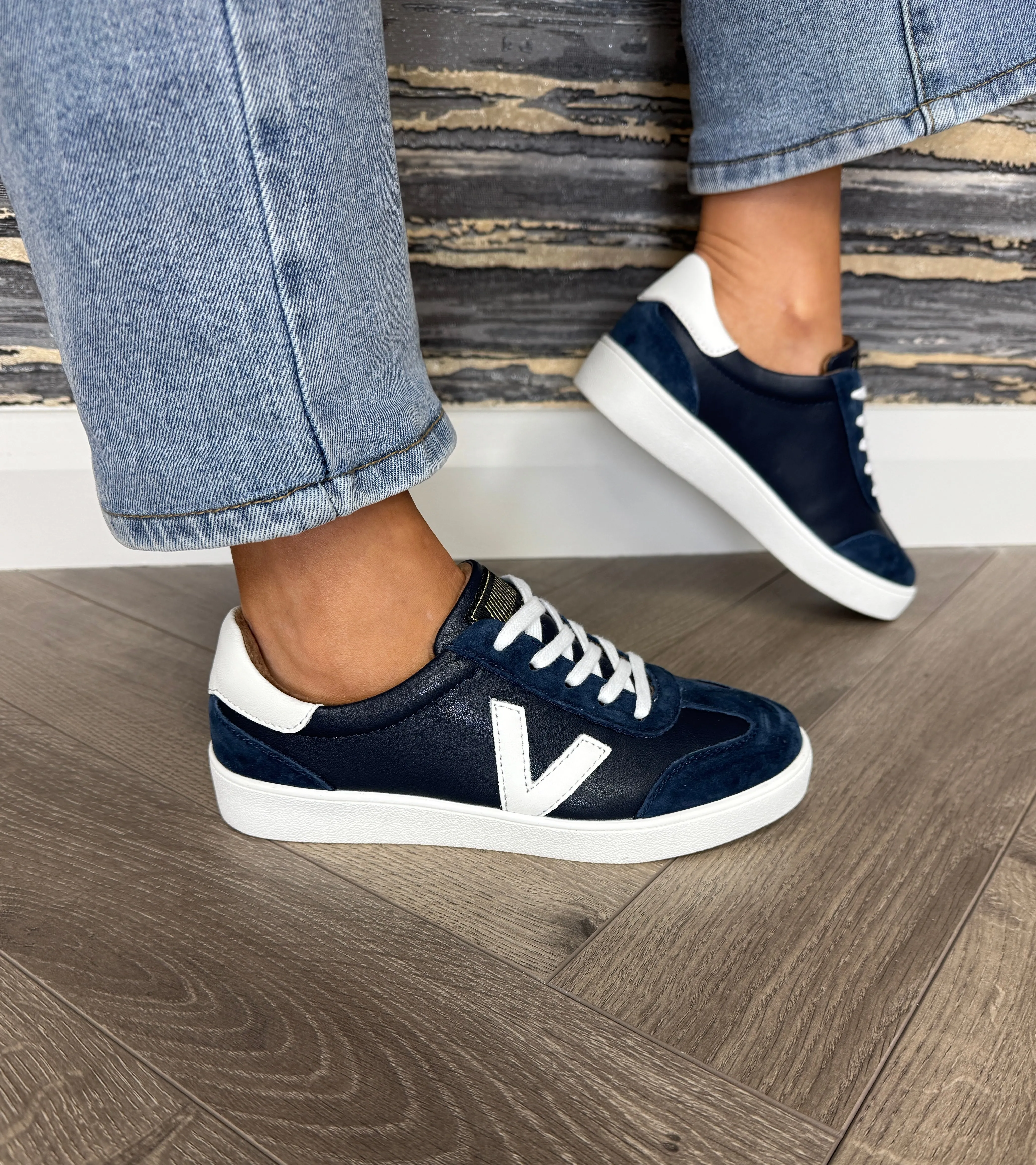 Drilleys (D31) ‘Fifty’ Trainer with Suede Inserts - Cobalt