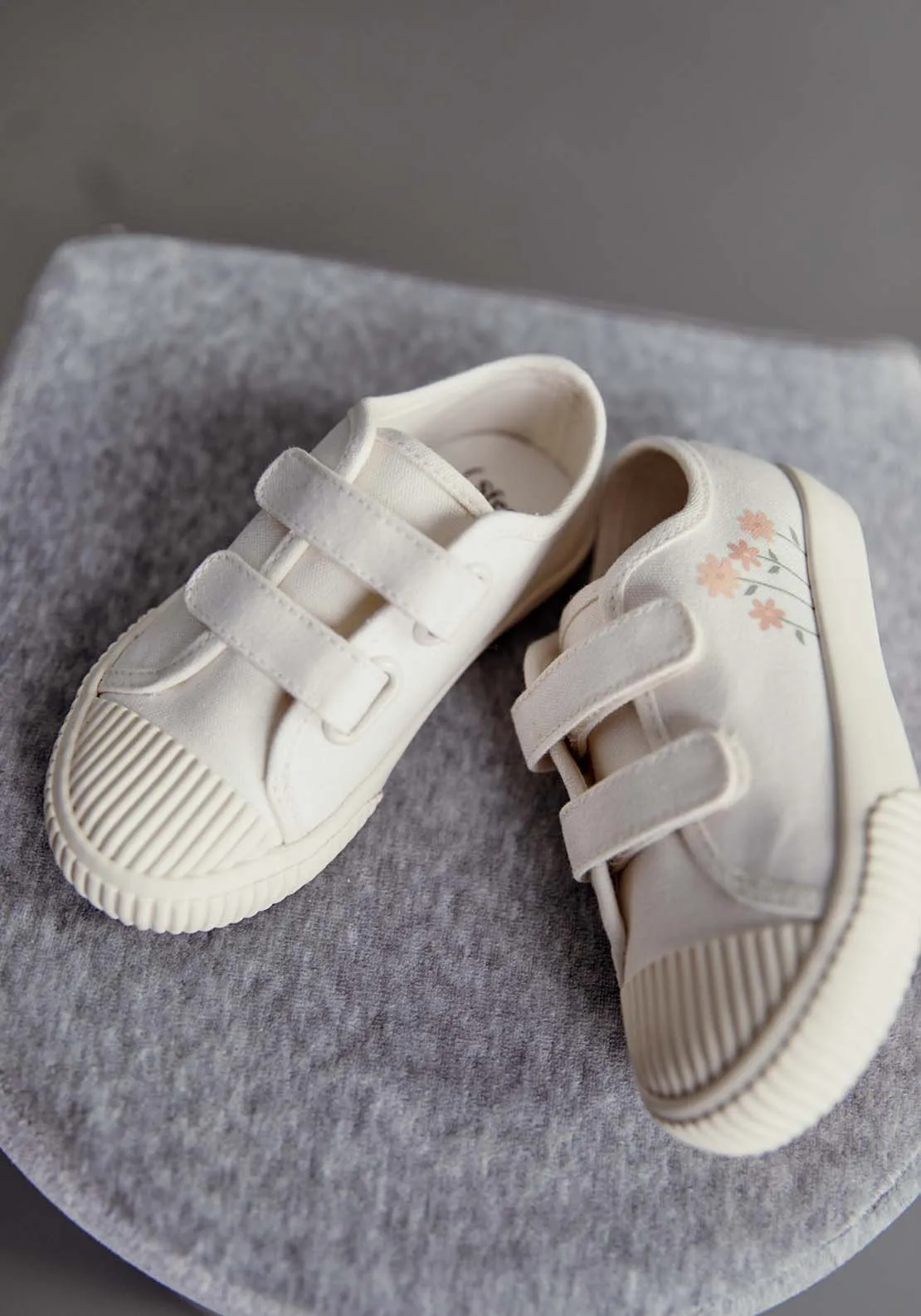 Floral-print trainers - Cream