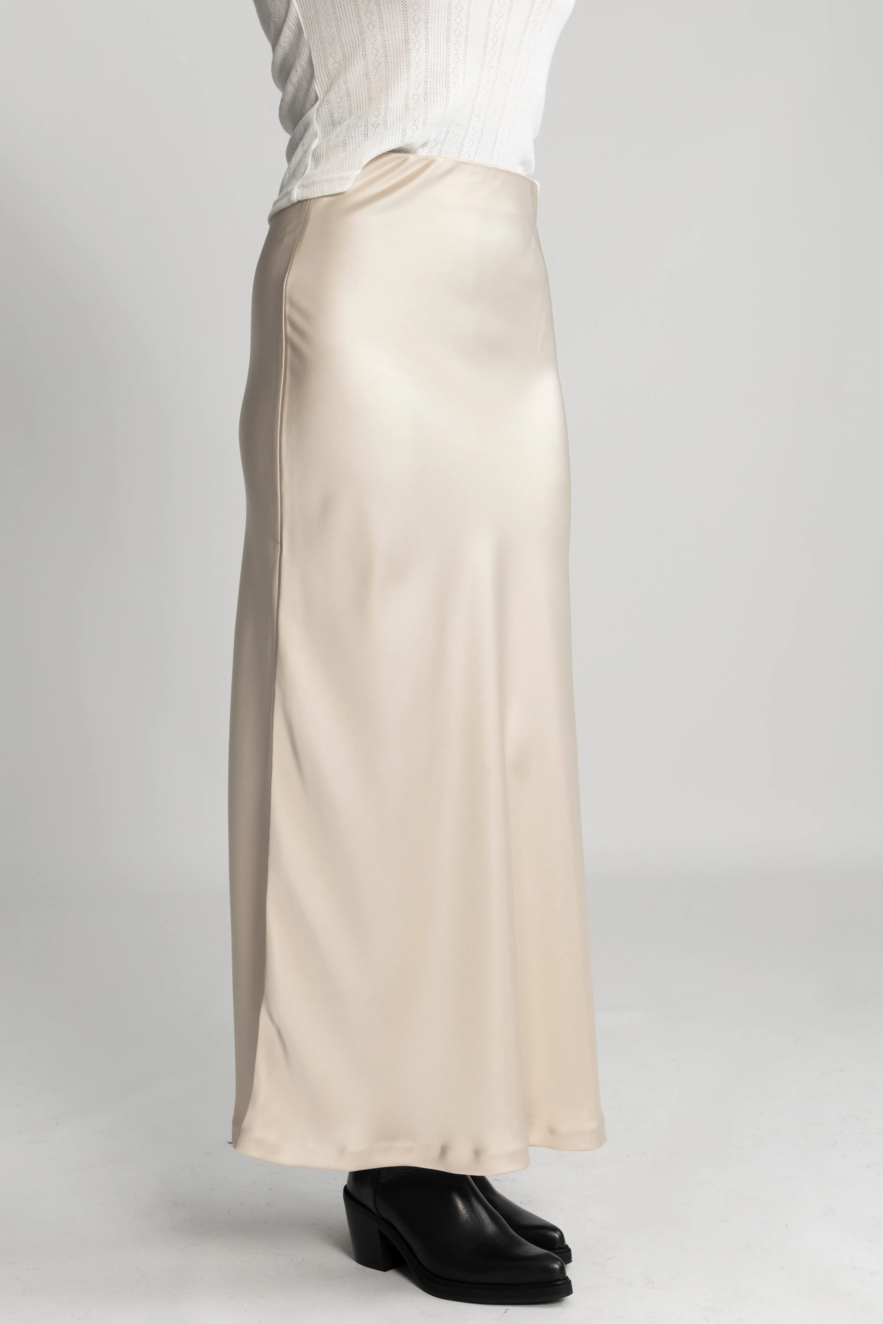 Gamma Skirt - Champagne