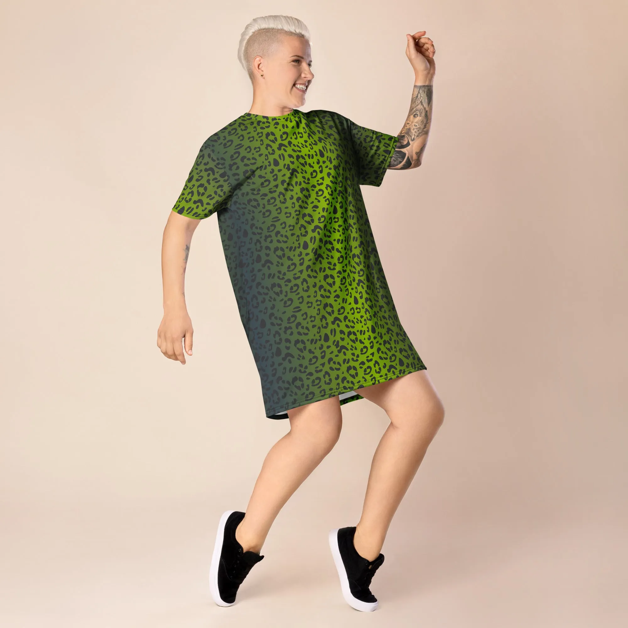 Green Leopard Print T-shirt Dress