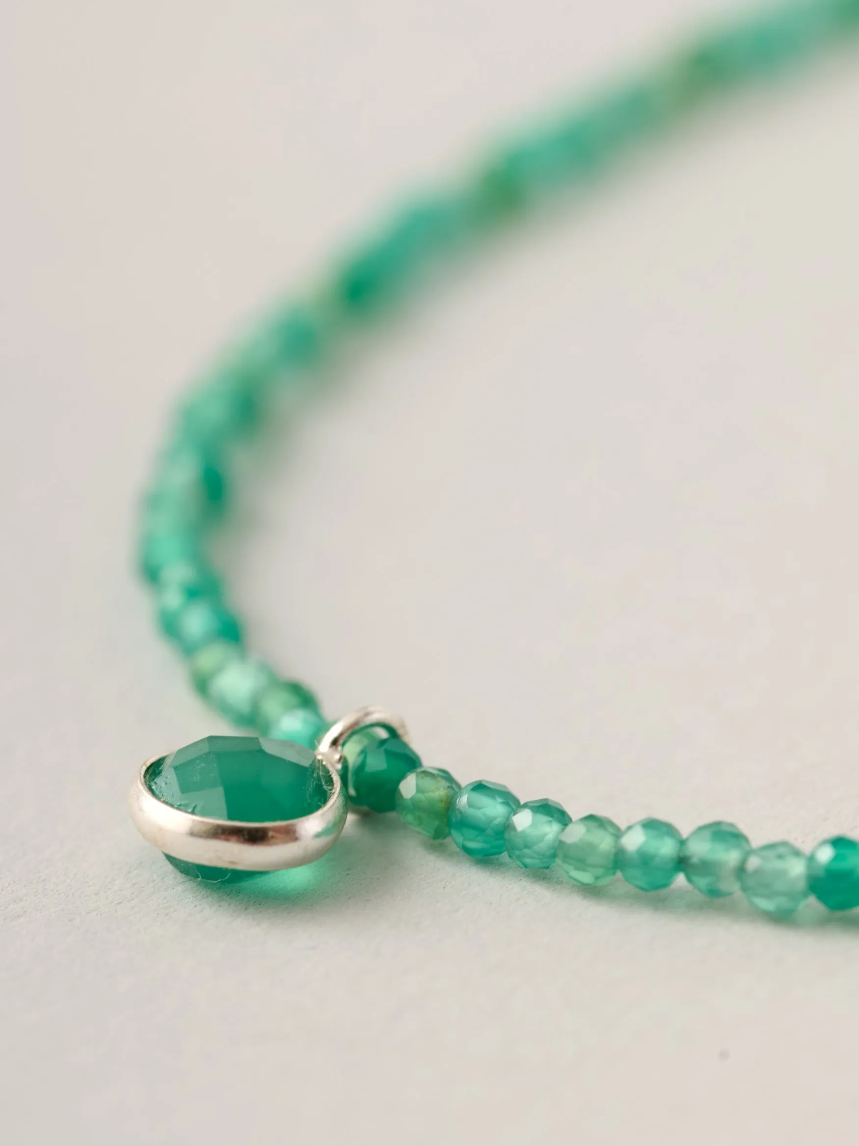 Green Onyx Mini Beads Choker