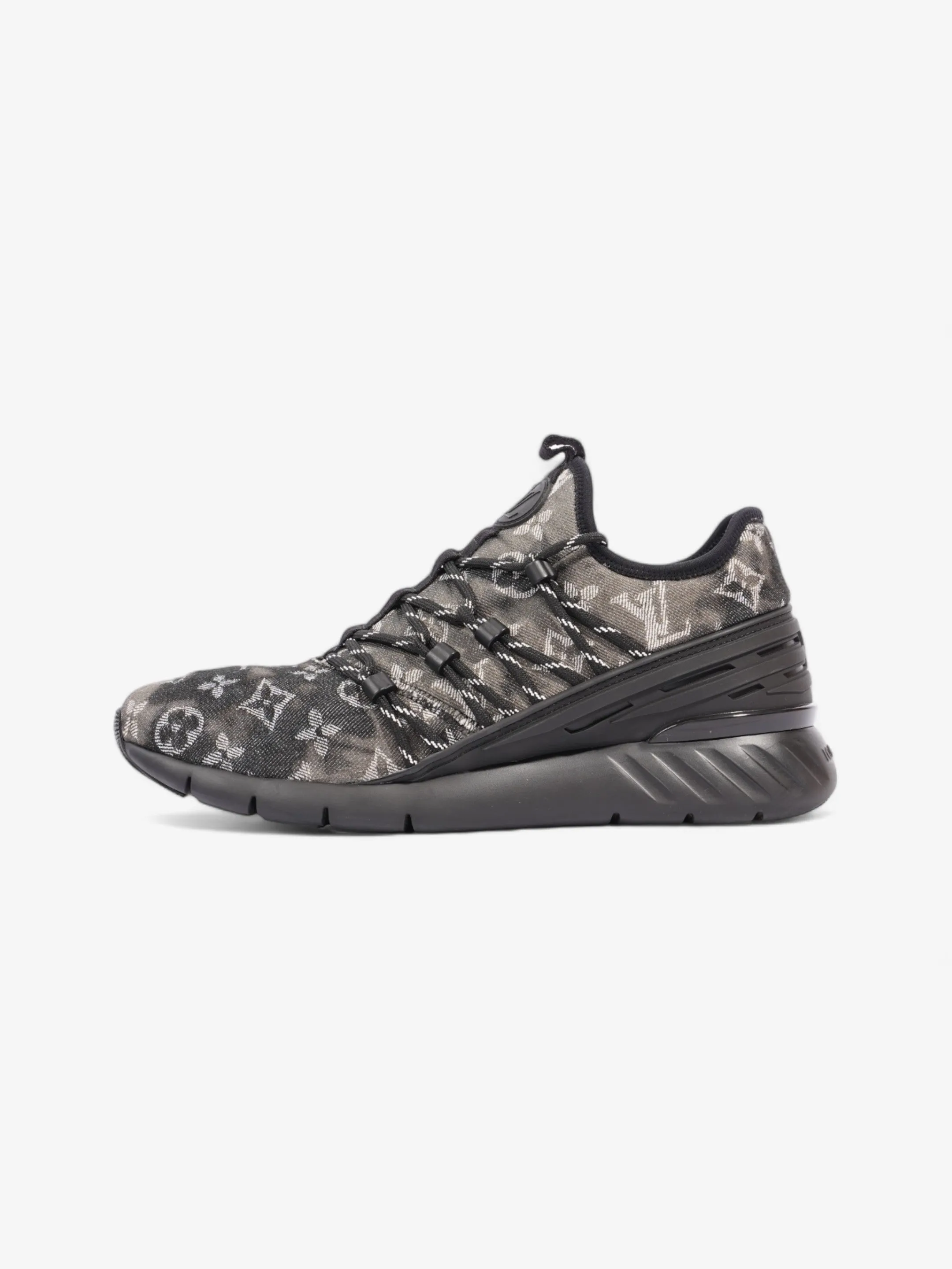 Louis Vuitton Fast Lane Sneaker Black / White Denim EU 41 UK 7