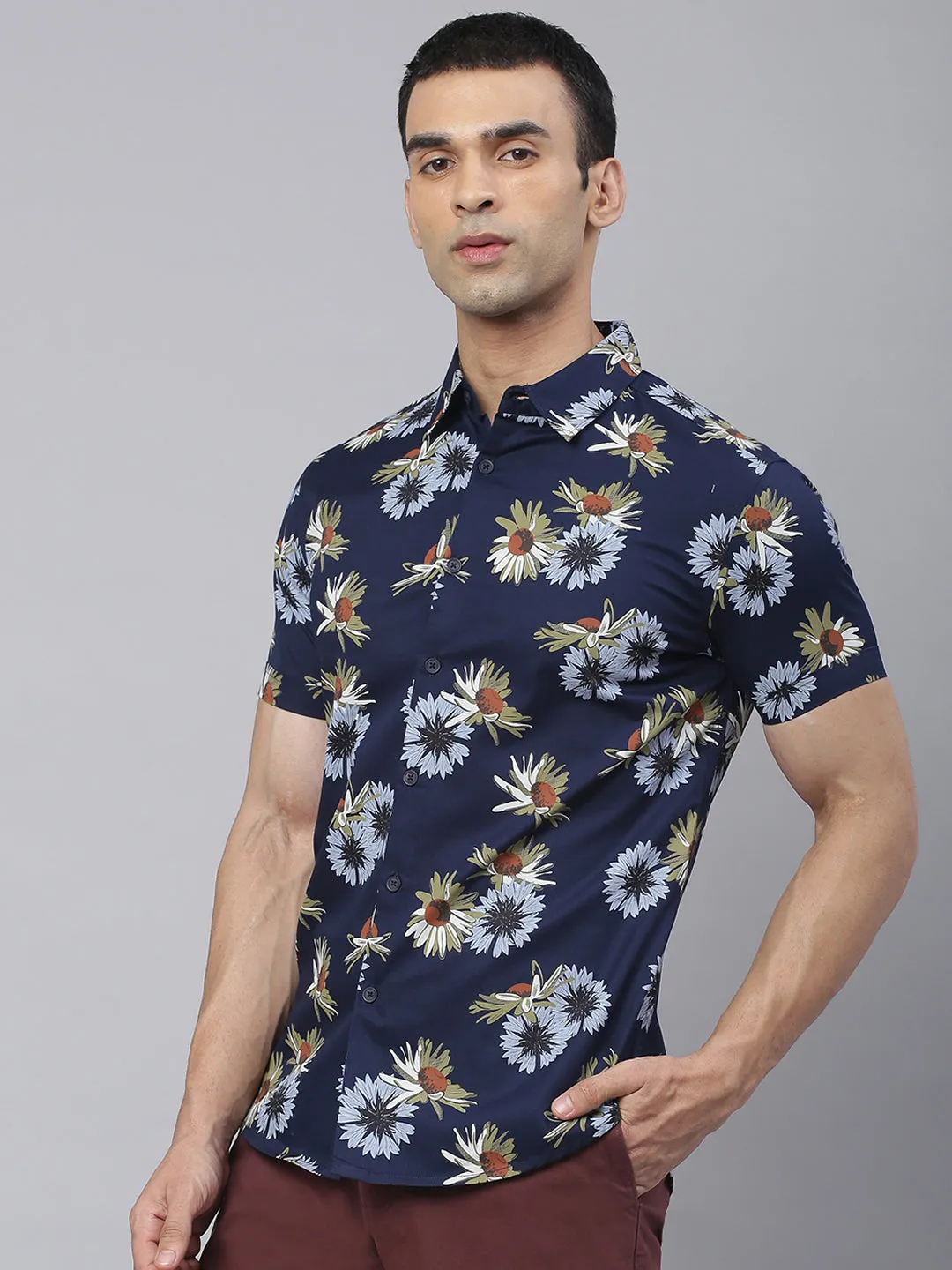 Men's Floral Prints Slimfit Half Sleeves Spread Collar Shirts (Navy)