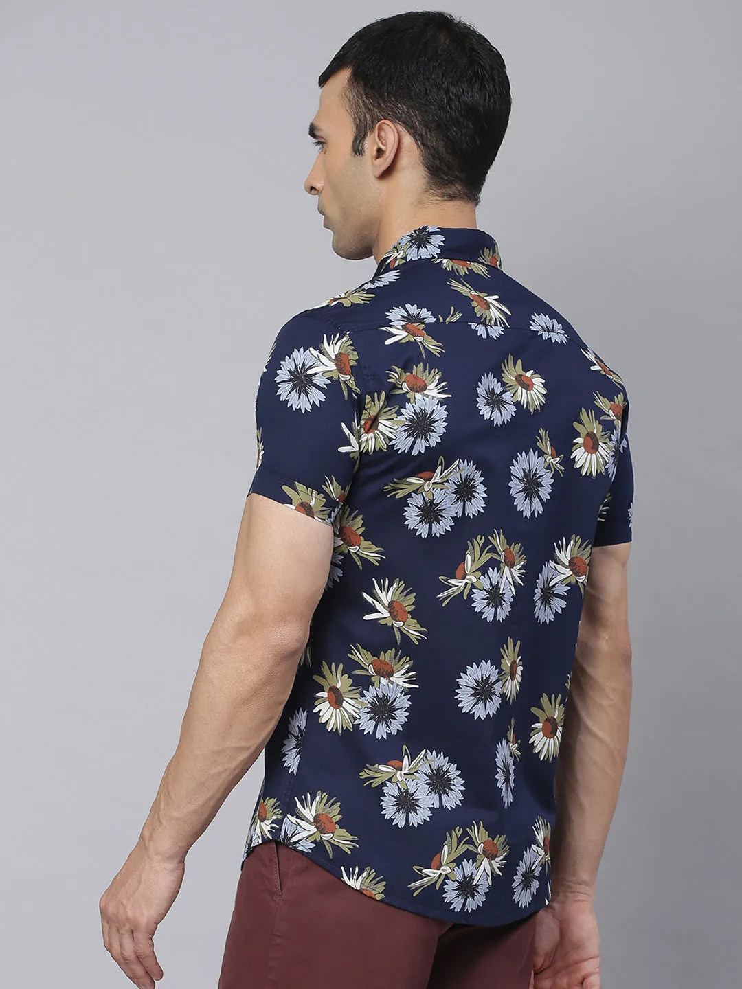 Men's Floral Prints Slimfit Half Sleeves Spread Collar Shirts (Navy)