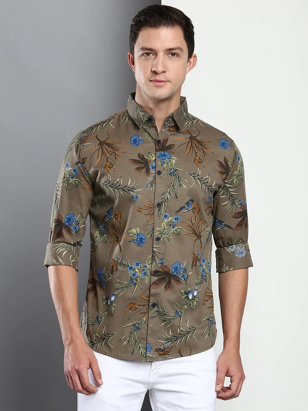 Men's Printed Green Slim Fit Cotton Poly Casual Shirt With Spread Collar & Full Sleeves