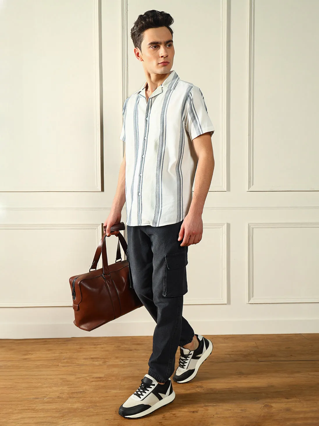 Men's  White Viscose Vertical stripes Cuban collar Casual Shirt