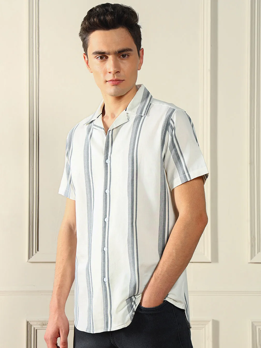Men's  White Viscose Vertical stripes Cuban collar Casual Shirt