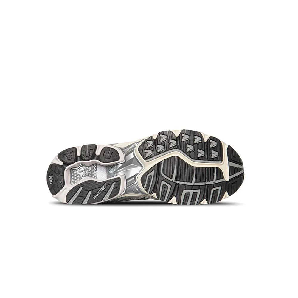 MIZUNO - S.L. WAVE RIDER SNOW WHITE/BLACK SAND/RHYTHMIC RED