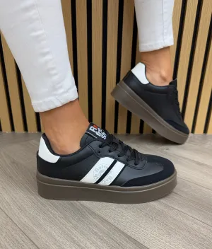 Refresh (SS25) Platform Trainer with White Stripes 172819 - Negro (R21)