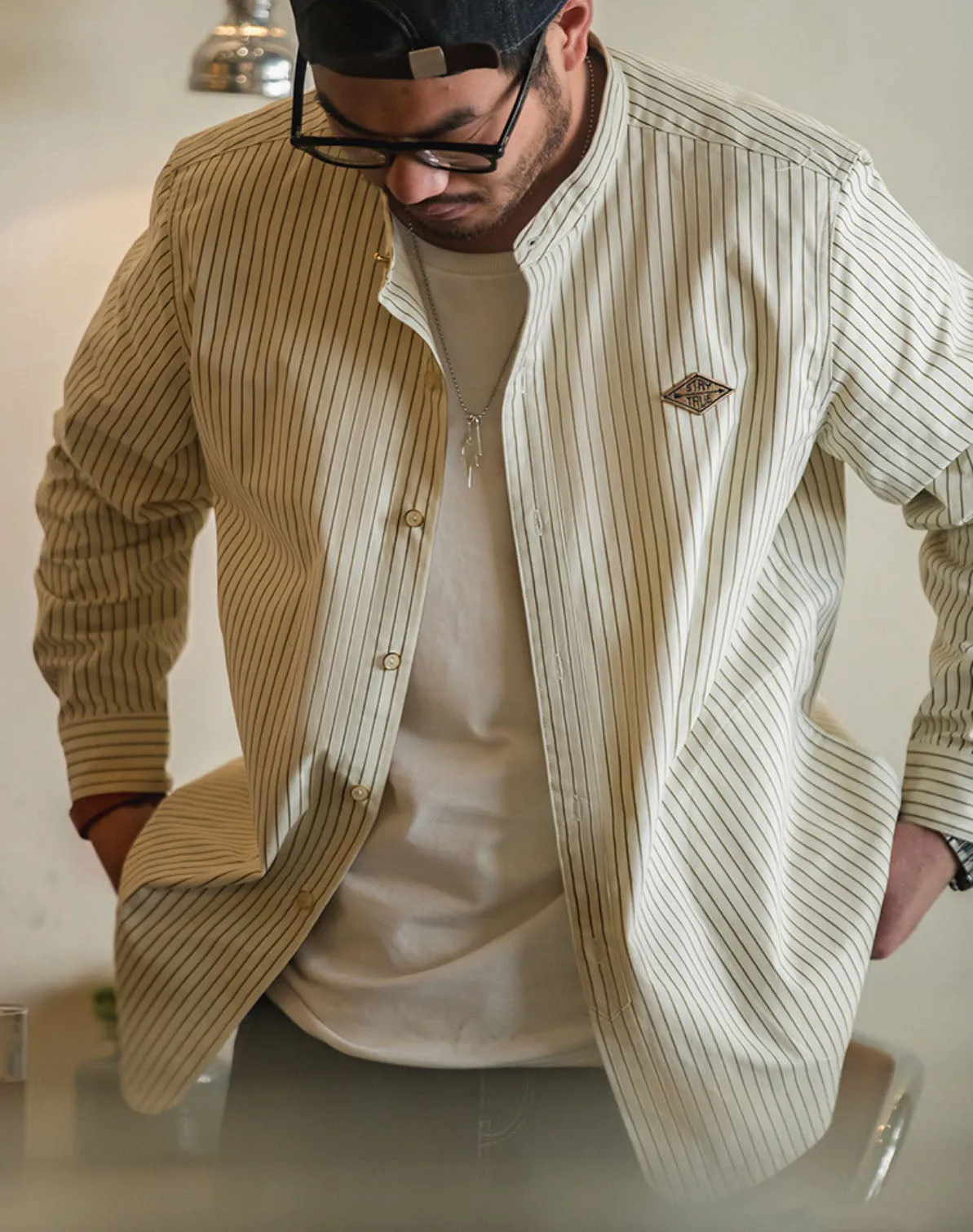 Retro Vertical Stripe Stand Collar Loose Men's Baseball Shirt