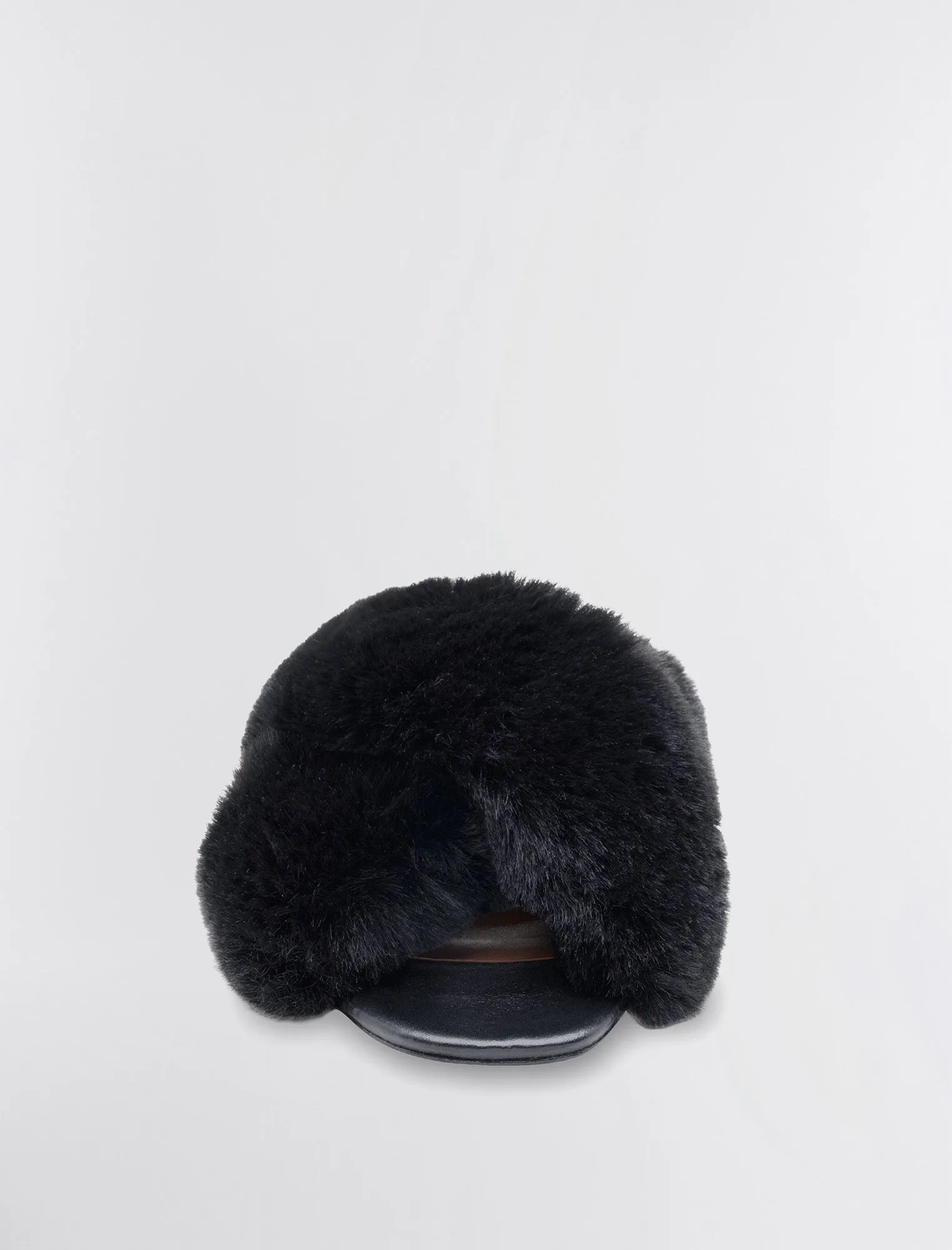 Thea Slipper