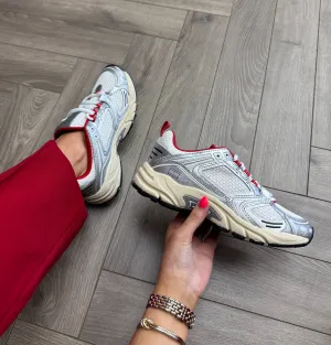 Tommy Hilfiger (TH43) Archive’97 Metallic Trainer EN0EN02796 - Red Hot