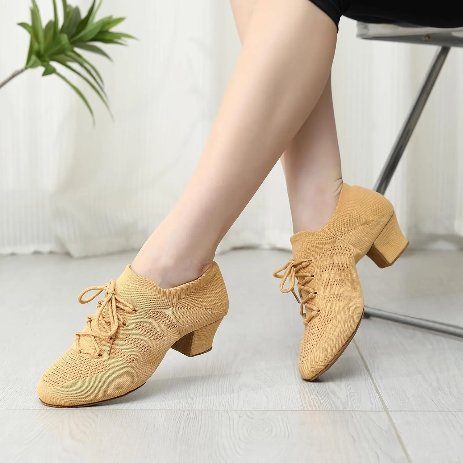 Womens Latin Dance Shoes Close Toe Practice Shoes for Women Low Heel Lace-up Ballroom Salsa Split-Sole