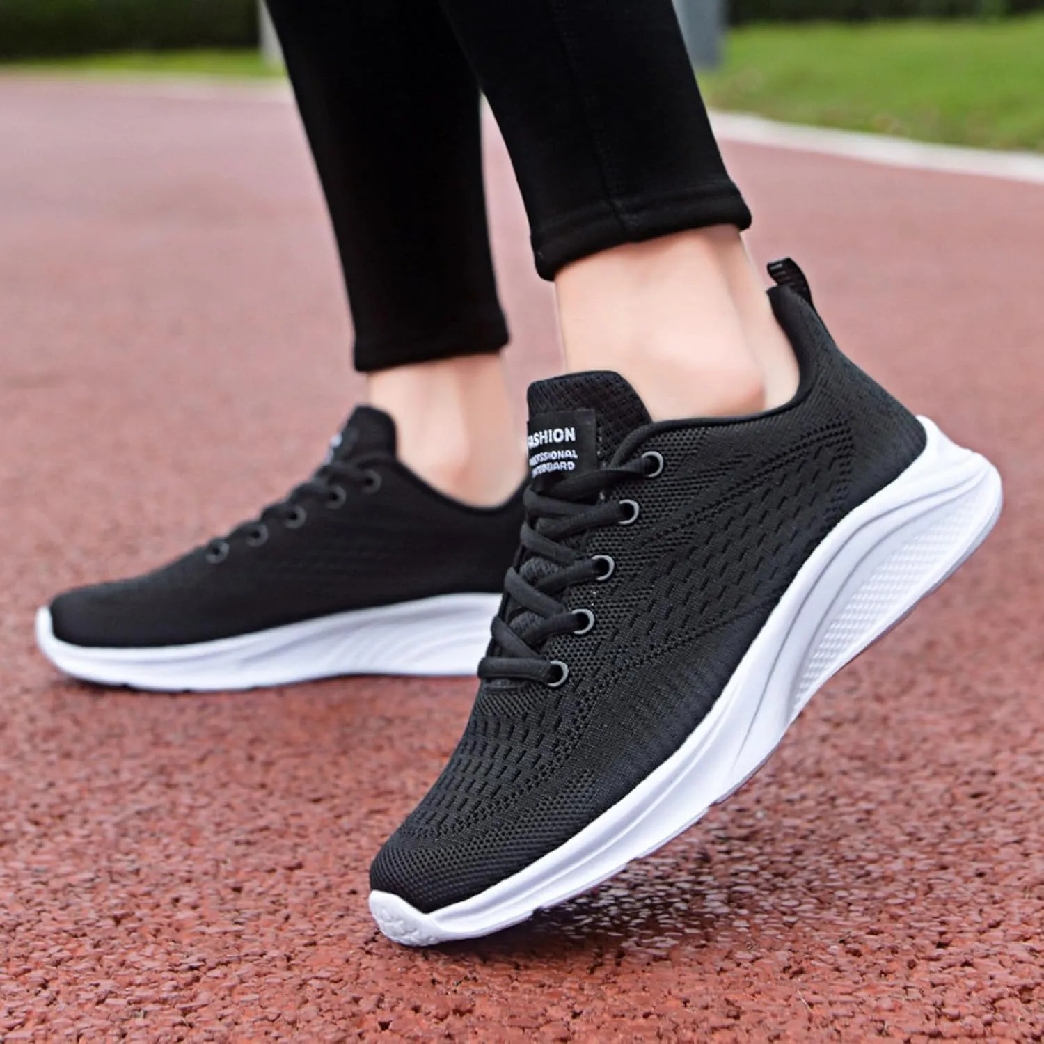 Women's Slip on Walking Shoes Non Slip Memory Foam Arch Support Running Shoes Breathable Mesh Sports Workout Tennis Shoes Fashion Lace Up Sneakers