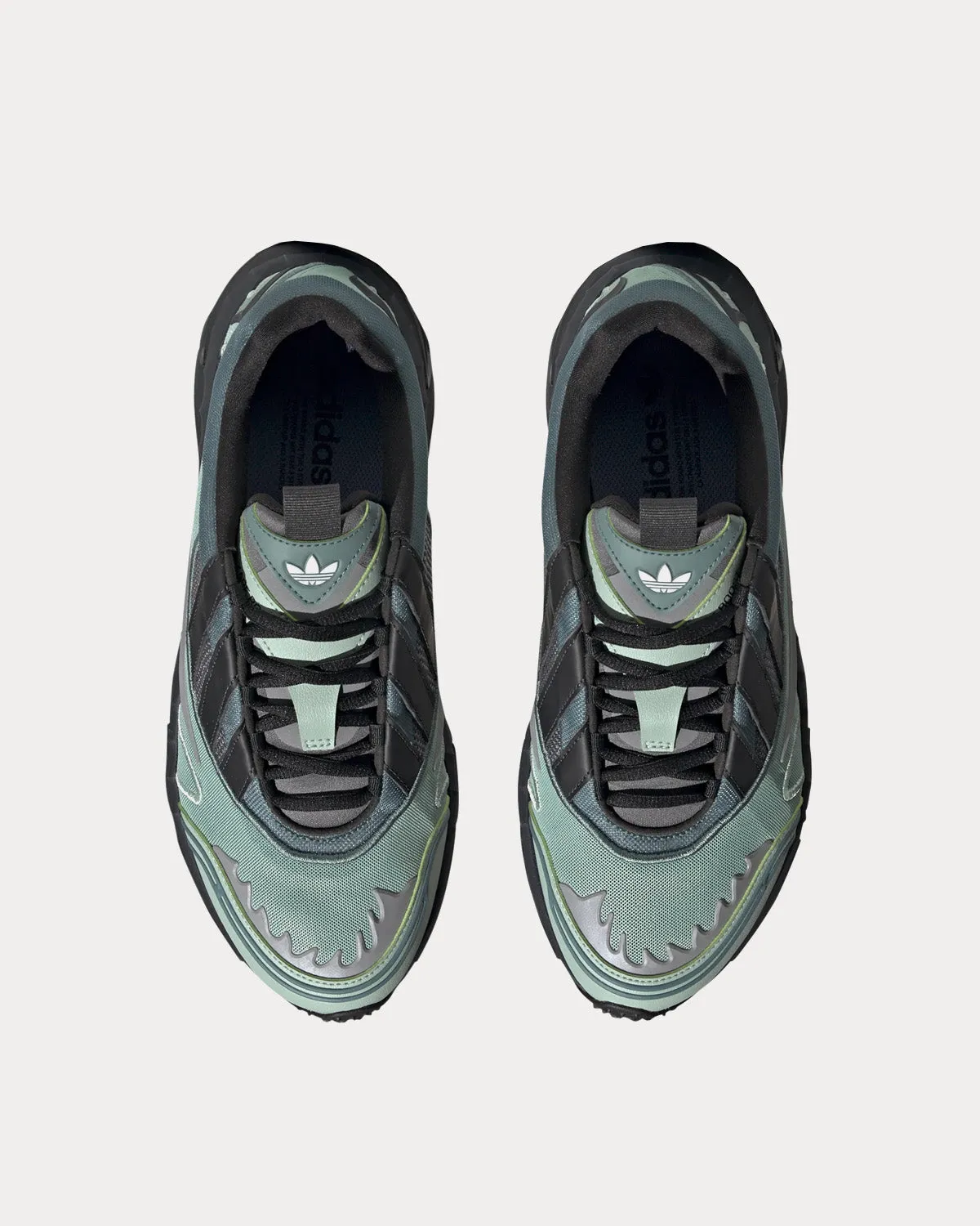 Xare Boost Grey Heather / Carbon / Grey Four Low Top Sneakers